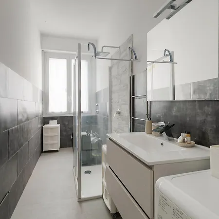 Guesthost - Cute Navigli Apartman